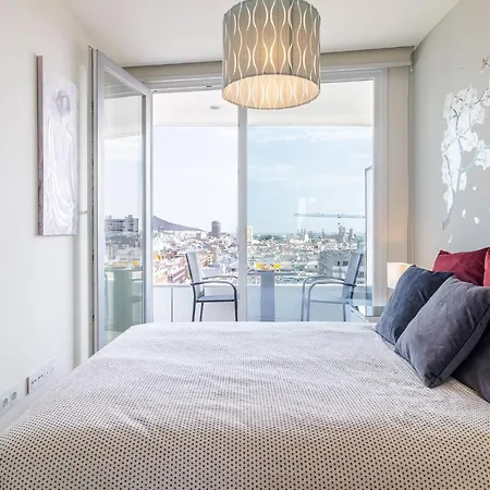 Апартаменты Brand New With Ocean & Volcano Views Лас-Пальмас-де-Гран-Канария